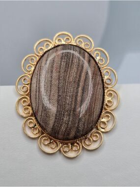 Vintage Victorian Style Filigree Brooch Brown Cabochon Gold Tone 2"